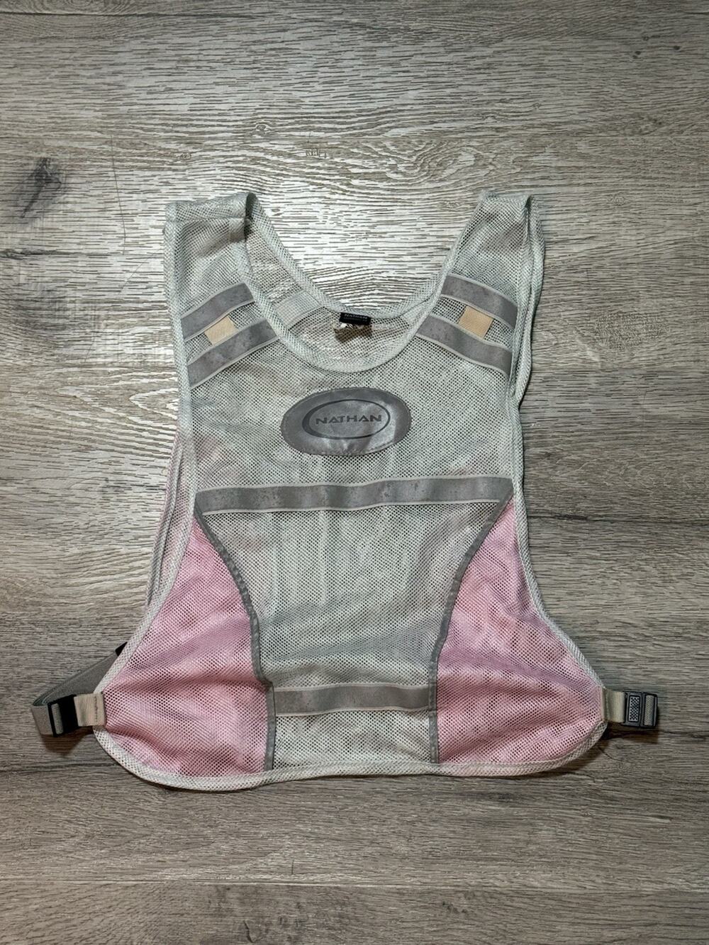 Nathan Walking Running Bib Vest Reflective Gray And Pink